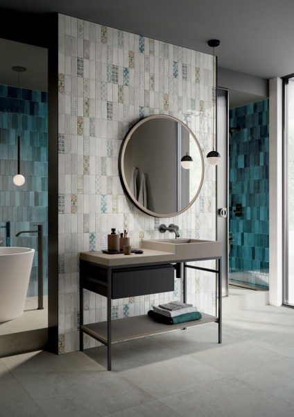 product2/lafabbrica/small/lfsmall5x16prussianwhiteamalfibathroom2